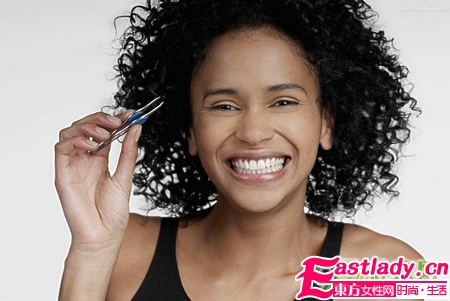 女人常拔眉毛 刮腋毛的害處