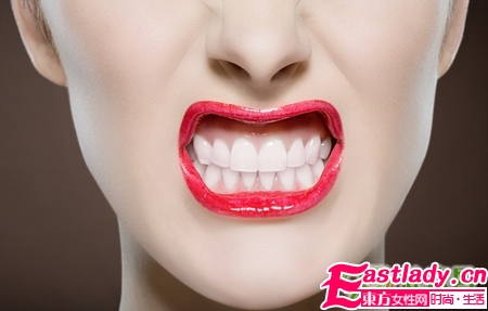 嘴唇干裂怎么保護(hù)是最快最好