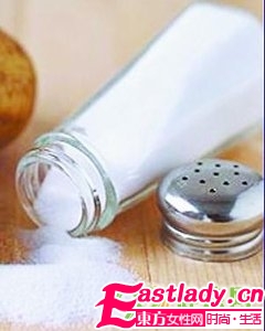 5大去黑頭誤區(qū) 鼻子變草莓