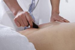 刮痧顏色深效果越好 揭刮痧的五大注意事項(xiàng)