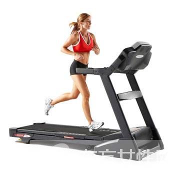 跑步機(jī)的好處都有哪些 跑步機(jī)和戶外跑步哪種比較好