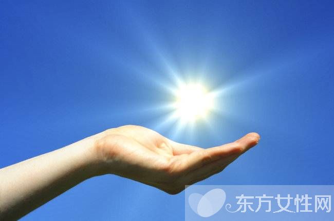 經(jīng)常熬夜吃什么好 什么食物才能緩解眼疲勞