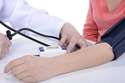 腸梗阻是怎么引起的 腸梗阻的5大預(yù)防