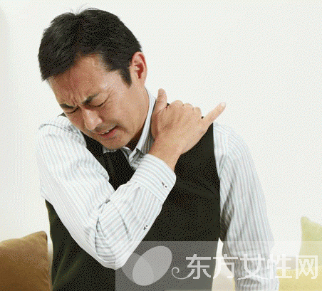 肩周炎是怎么引起的 肩周炎的鍛煉方法