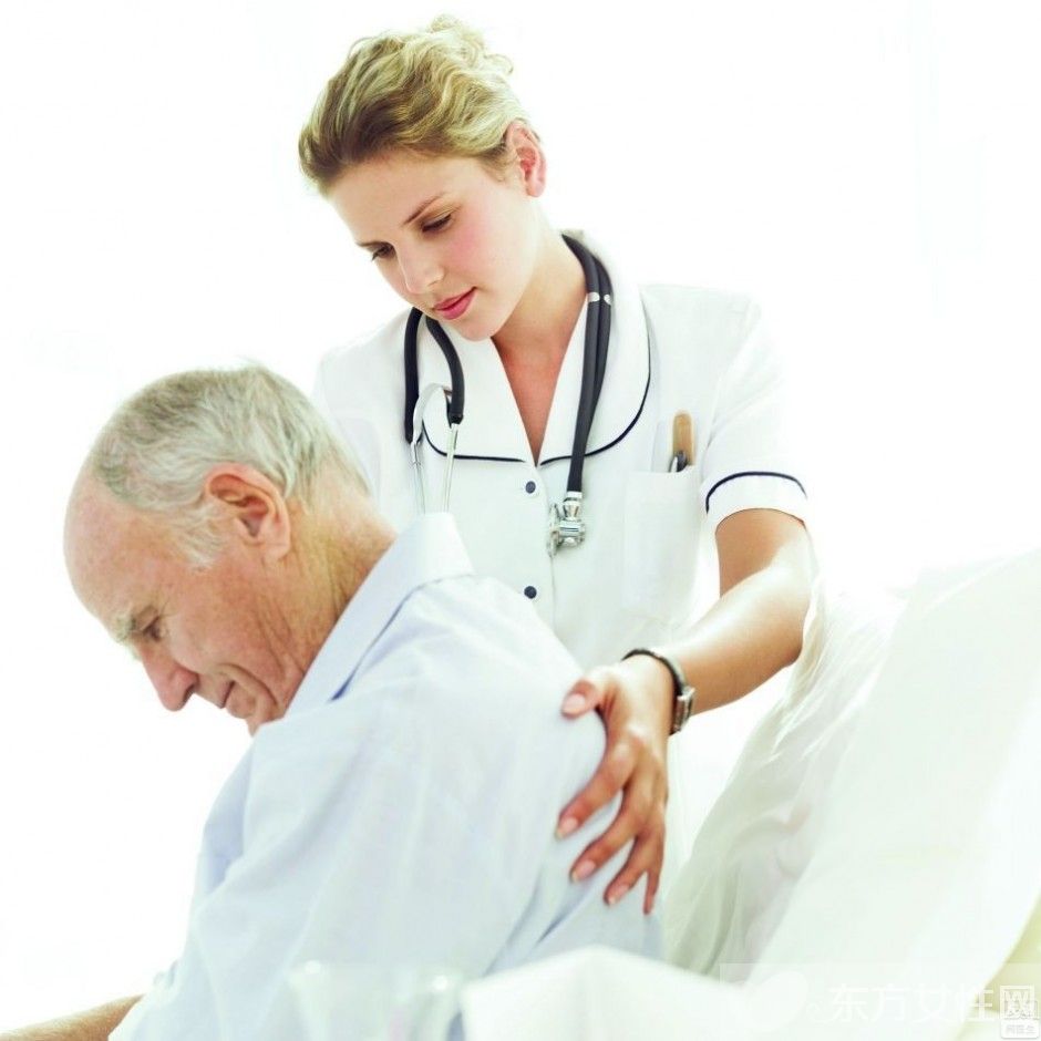 肩周炎是怎么引起的 肩周炎的鍛煉方法