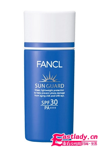 十款護(hù)膚品 海灘游必備