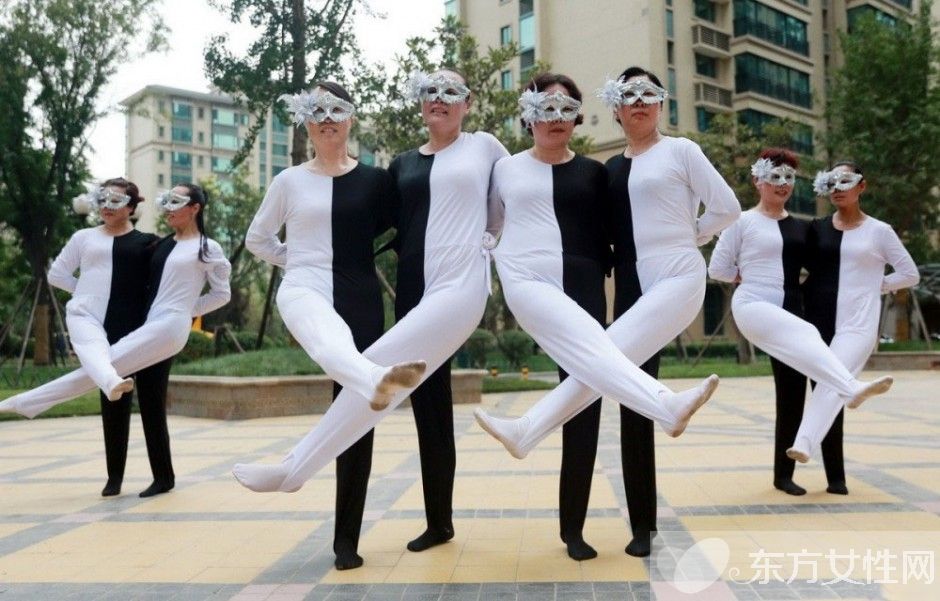 中老年人跳廣場健身操的好處有哪些