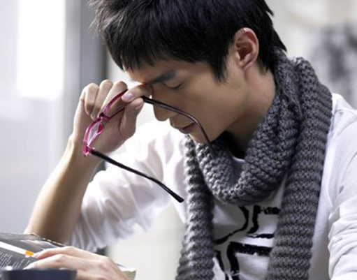 如何緩解眼疲勞呢 舒緩眼部疲勞實(shí)用小妙招