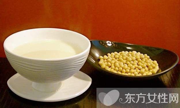 豆?jié){什么時(shí)候喝好 豆?jié){的功效與作用有哪些