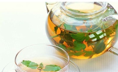 嗓子疼在飲食上注意什么 揭嗓子疼食療偏方