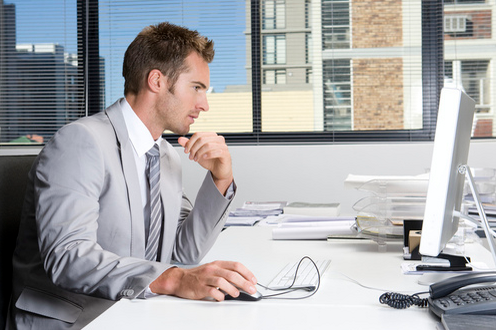 鼠標(biāo)手癥狀有哪些 五大癥狀需警惕