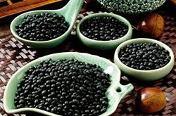 黑豆怎么吃最有營養(yǎng) 黑豆的功效與作用及營養(yǎng)價值