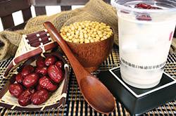 豆?jié){什么時候喝好 豆?jié){的功效與作用有哪些