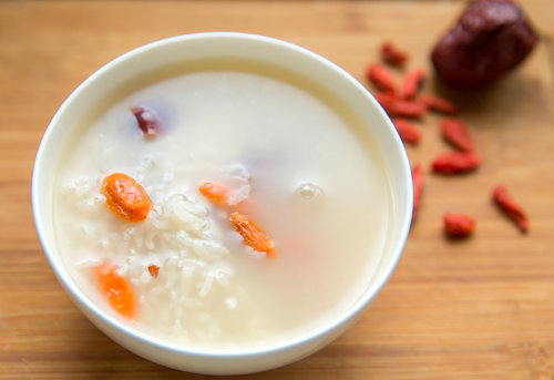 藥食兩用的抗病佳品 黑豆怎么吃最好