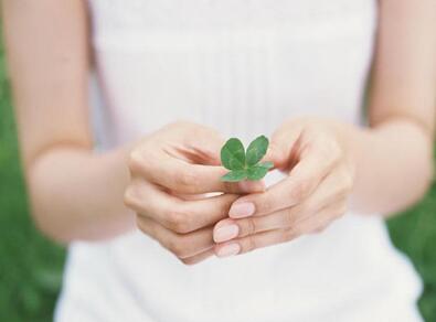 白色糠疹是什么 白色糠疹的病發(fā)原因是什么