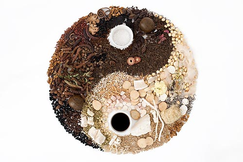 女人經(jīng)期可以吃中藥嗎 應(yīng)該注意哪些禁忌