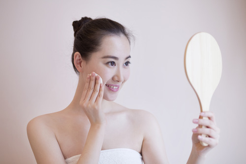 女性失眠多夢怎么辦 應(yīng)該要如何調(diào)理