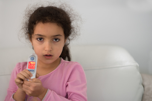 感冒嗓子疼吃什么藥好得快 中成藥物最見效