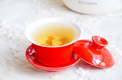 黃芪紅棗枸杞茶好處多 卻也有飲用注意事項(xiàng)