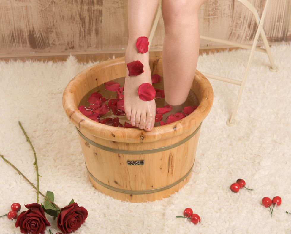 腳冷的原因有哪些 日常生活中該如何應(yīng)對