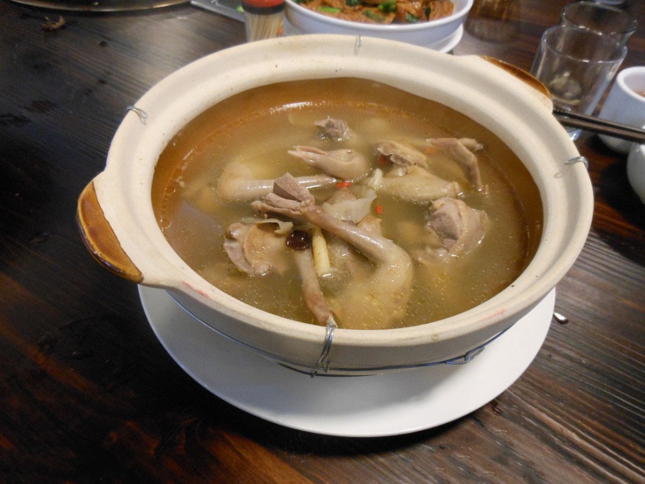 鴿子湯的功效與作用 探究鴿子湯回奶嗎