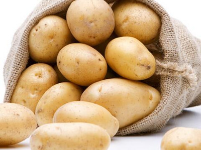 老年人吃什么對胃好 土豆養(yǎng)胃防便秘