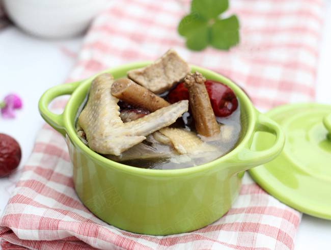 鴿子湯的功效與作用 探究鴿子湯回奶嗎