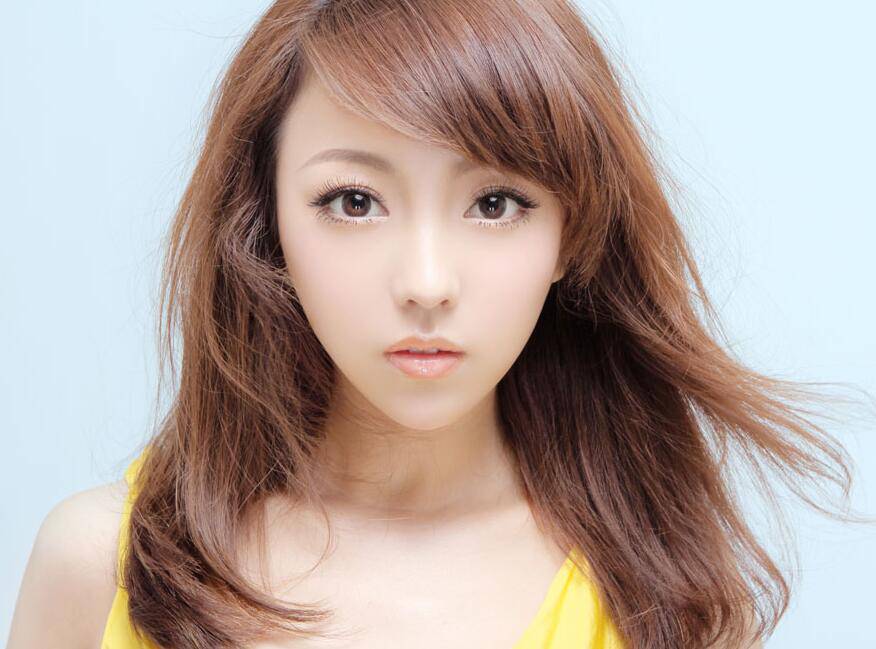 小便發(fā)黃怎么回事 女人小便發(fā)黃要當(dāng)心