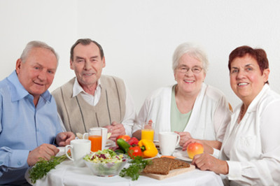 老年人吃什么對胃好 土豆養(yǎng)胃防便秘