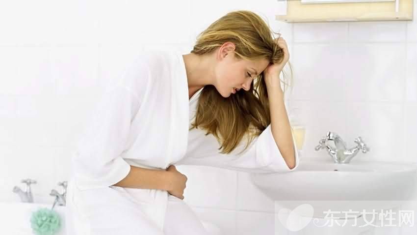 經(jīng)血發(fā)黑是怎么回事 經(jīng)期這11件事千萬(wàn)別做