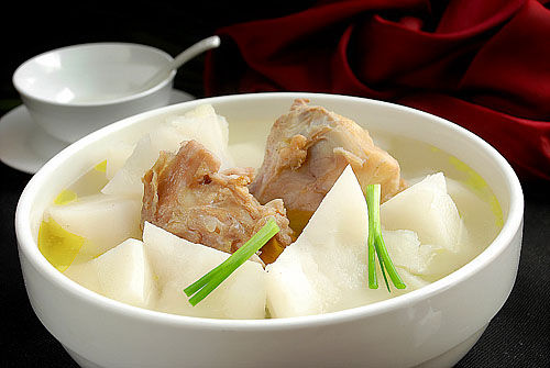 初夏天氣忽冷忽熱 預防病毒性感冒該吃什么藥