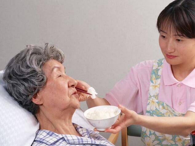 高血壓藥應(yīng)該怎么選擇 揭高血壓的八大危害