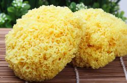 簡單幾步做出美味紅棗銀耳湯 美容養(yǎng)顏抗衰老