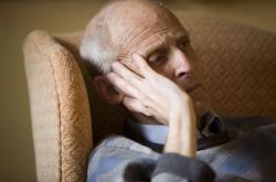 老人癡呆癥不能忽視的7大癥狀 早發(fā)現(xiàn)早治療