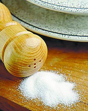 寶寶飲食 寶寶吃鹽多健康危害大