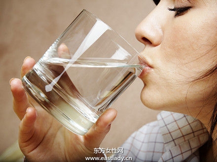 你知道漱口水的作用嗎 漱口水趕異味是第一