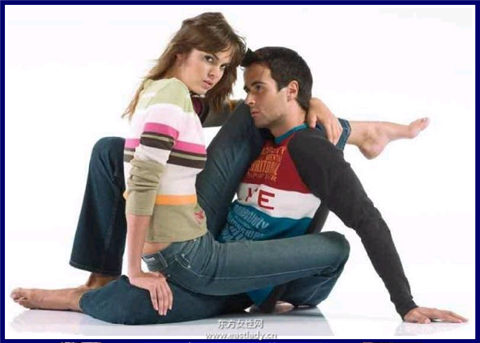 15張真人做愛姿勢示范圖片大全 總有一種適合你