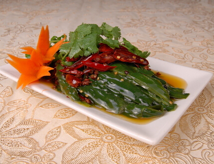 怎樣白發(fā)變黑發(fā) 男人養(yǎng)腎養(yǎng)肝才能滋生黑發(fā)