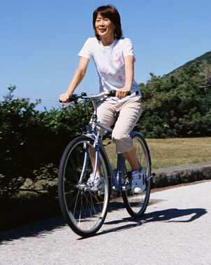 騎自行車 騎自行車時(shí)如何呼吸更科學(xué)