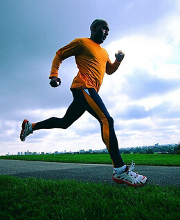 扭傷怎么處理 運(yùn)動(dòng)扭傷所應(yīng)注意的事項(xiàng)