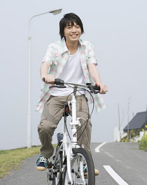 如何提高學(xué)習(xí)成績 騎單車上學(xué)有助于學(xué)習(xí)