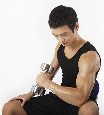 健身運動反而患上脊椎病 健身誤區(qū)要謹防