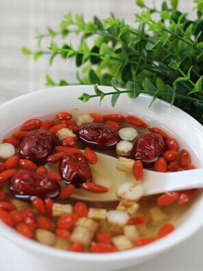 乳腺增生治療方法 中醫(yī)食療偏方巧治增生