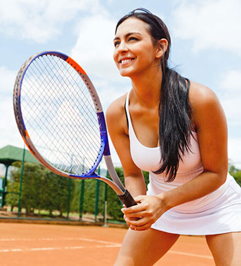 打網(wǎng)球好處多 打網(wǎng)球可以預(yù)防多種疾病