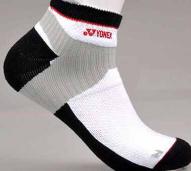 羽毛球教程 打羽毛球穿襪子也有講究