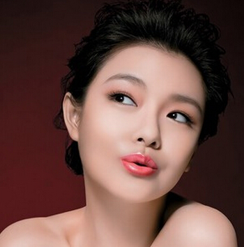 拉丁舞培訓(xùn) 教你如何畫好拉丁舞的標(biāo)準(zhǔn)唇