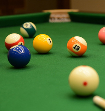 打臺(tái)球的正確擊球姿勢(shì) 打臺(tái)球有哪些好處呢