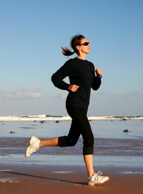 經(jīng)期運(yùn)動 女性經(jīng)期運(yùn)動不要犯這4個錯