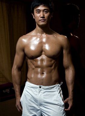 怎么鍛煉肌肉 男性鍛煉肌肉的方法