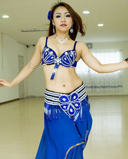 肚皮舞教程 初學(xué)者必看的肚皮舞教程